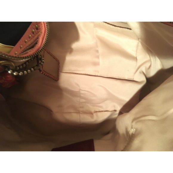 Coach ✨ Rose & Gold Hobo Purse 🌸 - Picture 5 of 5